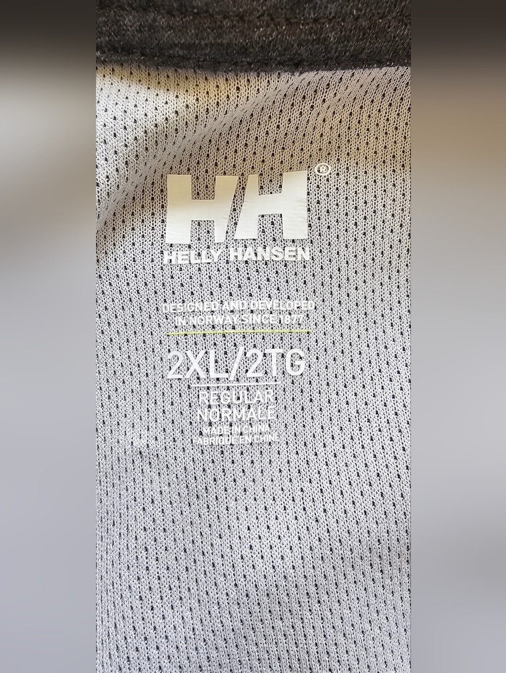 Helly Hansen Dark Grey Heather Half-Zip Pullover - Picture 4 of 7